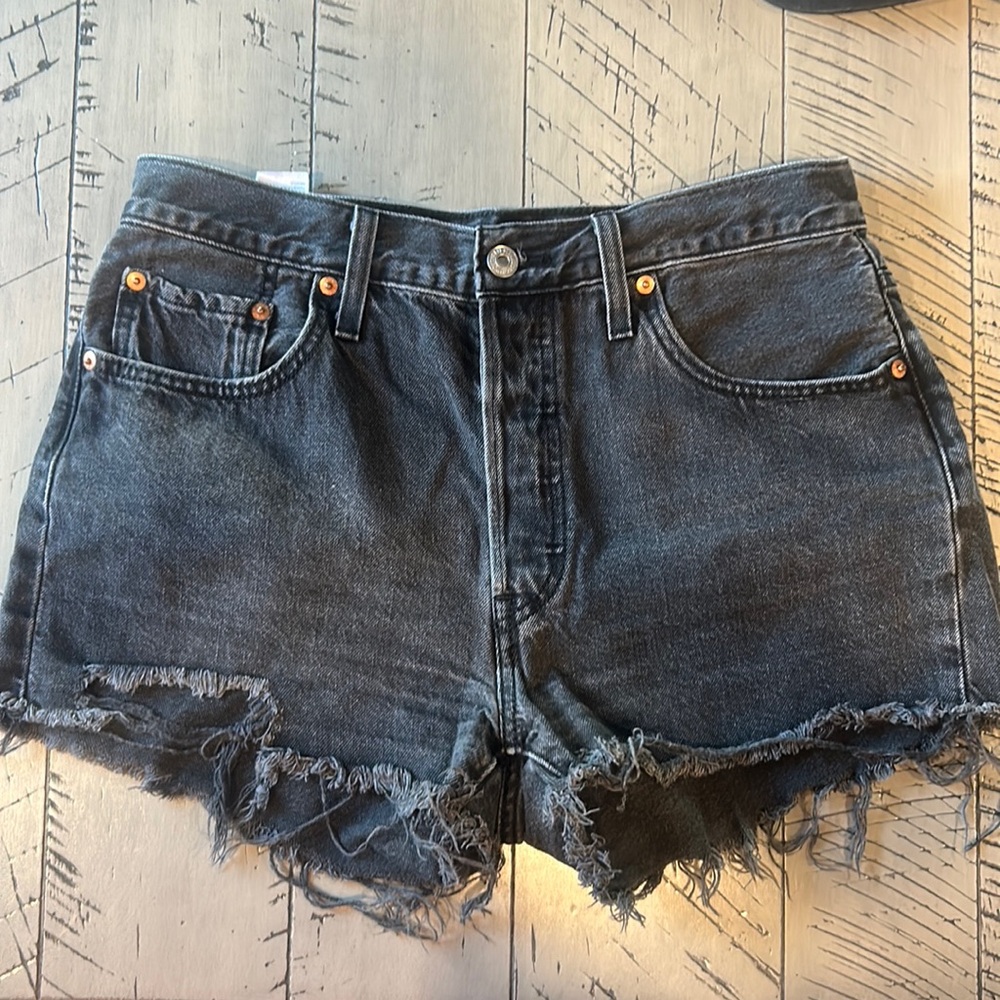 High Waisted Levi Shorts